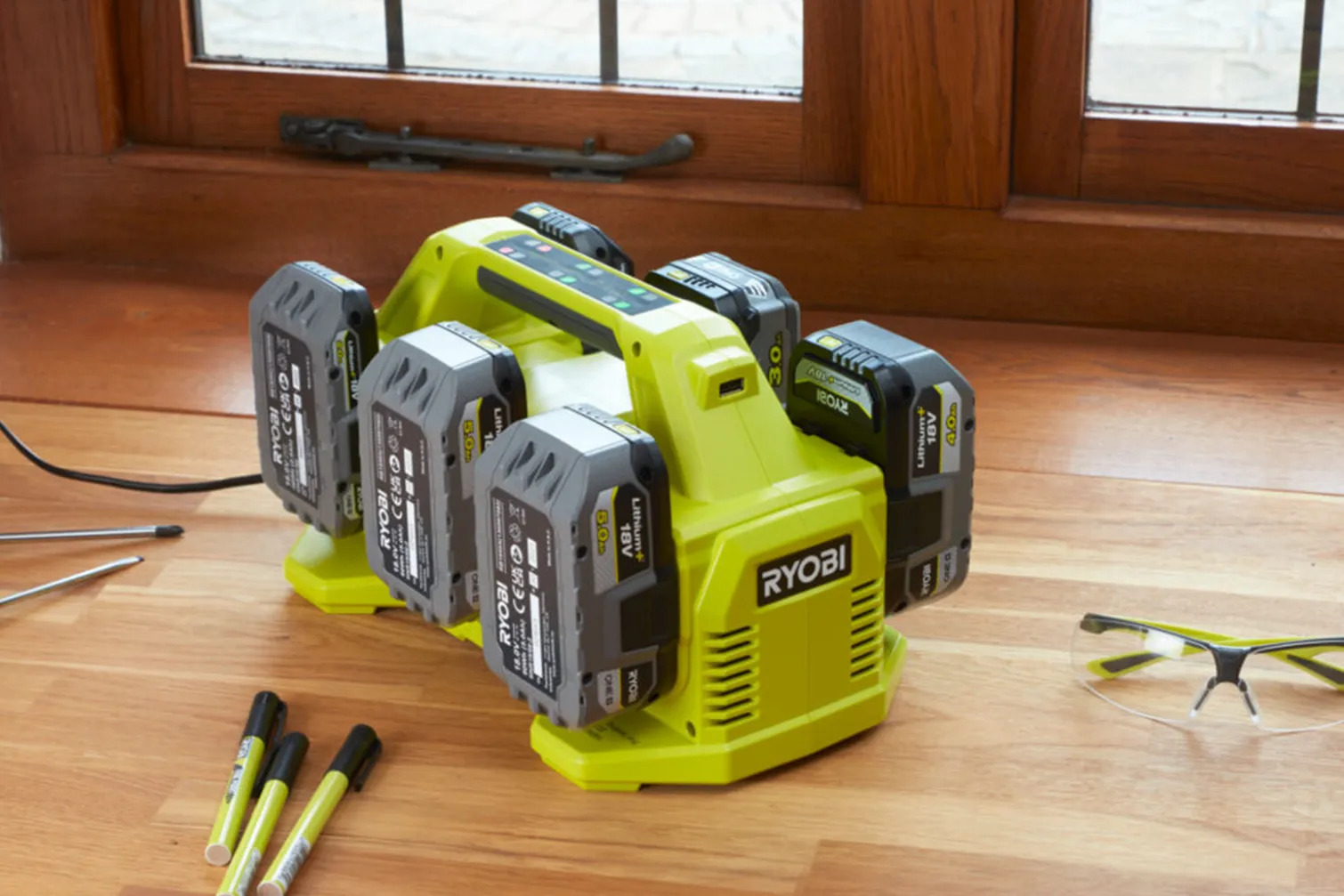 Ładowarka Ryobi ONE+ RC18640