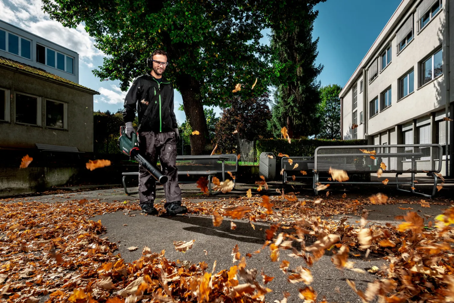 Dmuchawa do liści Metabo LB18 LTX BL