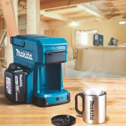 Ekspres do kawy na budowę Makita DCM501Z