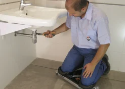 Ergonomiczne siedzisko do układania płytek Rubi SR-1