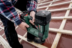 Gwoździarka akumulatorowa Metabo NFR 18 LTX 90 BL 2x4.0Ah