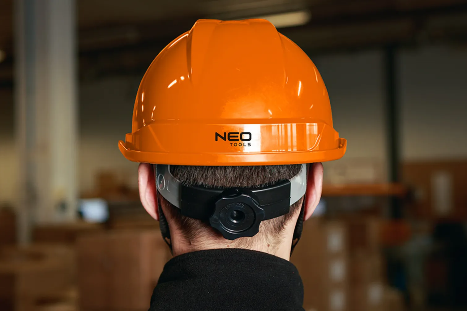 Hełm przemysłowy z paskiem podbródkowym, pomarańczowy Neo 97-225