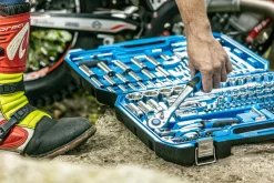 Klucze nasadowe 1/4″, 3/8″, 1/2″, zestaw 222 elementów Högert HT1R444