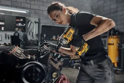 Klucz udarowy DeWalt 18V XR DCF892N