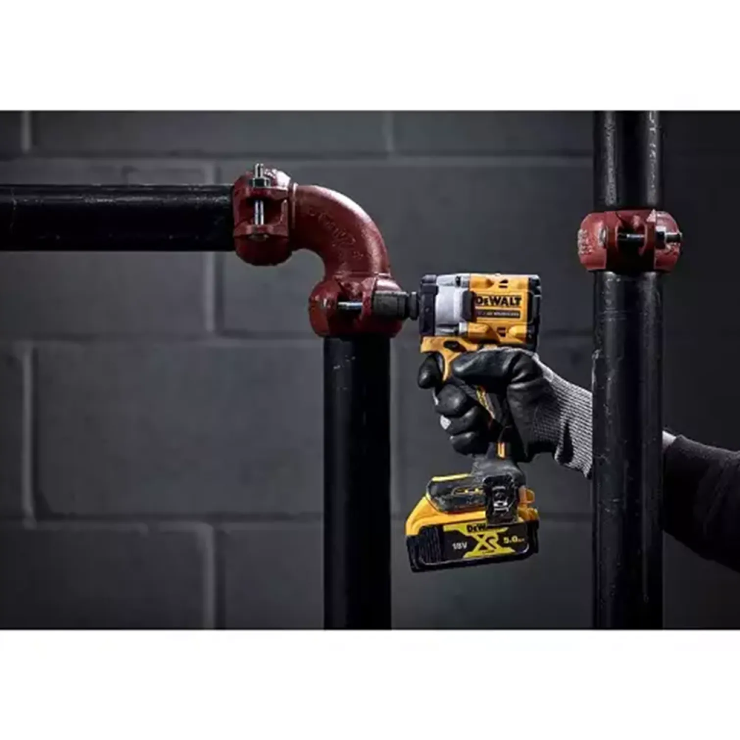 Klucz udarowy DeWalt 18V XR DCF922N