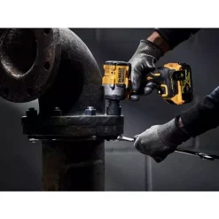 Klucz udarowy DeWalt 18V XR DCF922N