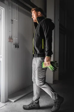 Kurtka softshell z kapturem Neo 81-562
