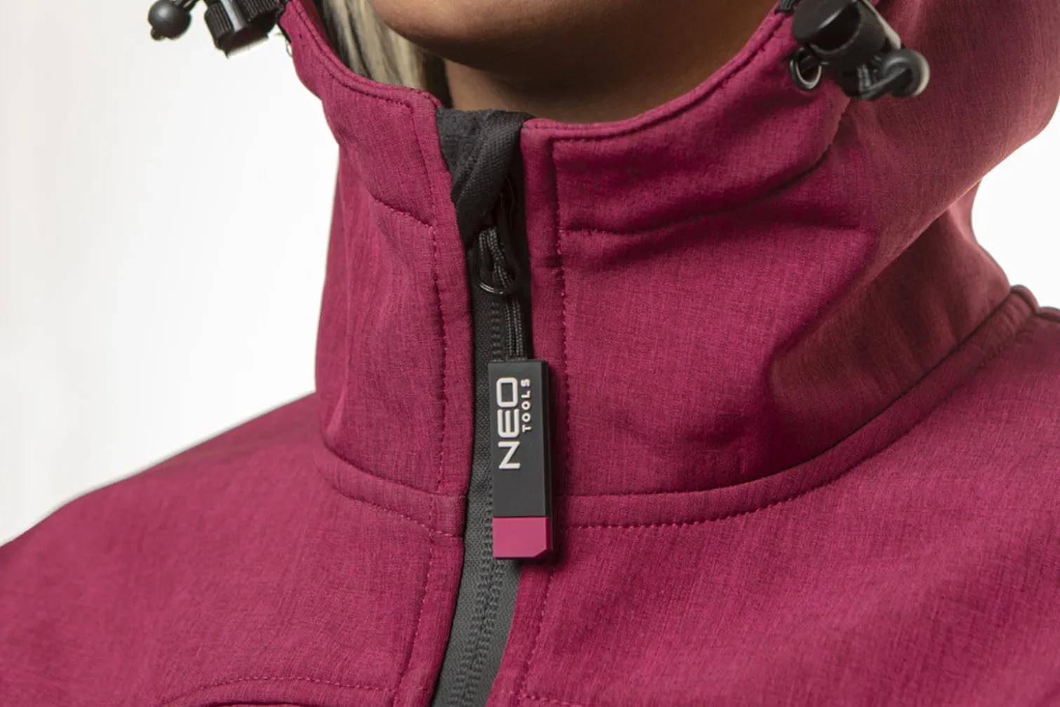 Kurtka softshell z kapturem Neo 80-550