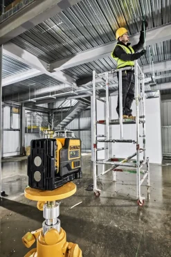 Laser płaszczyznowy DeWalt DCE0811D1G