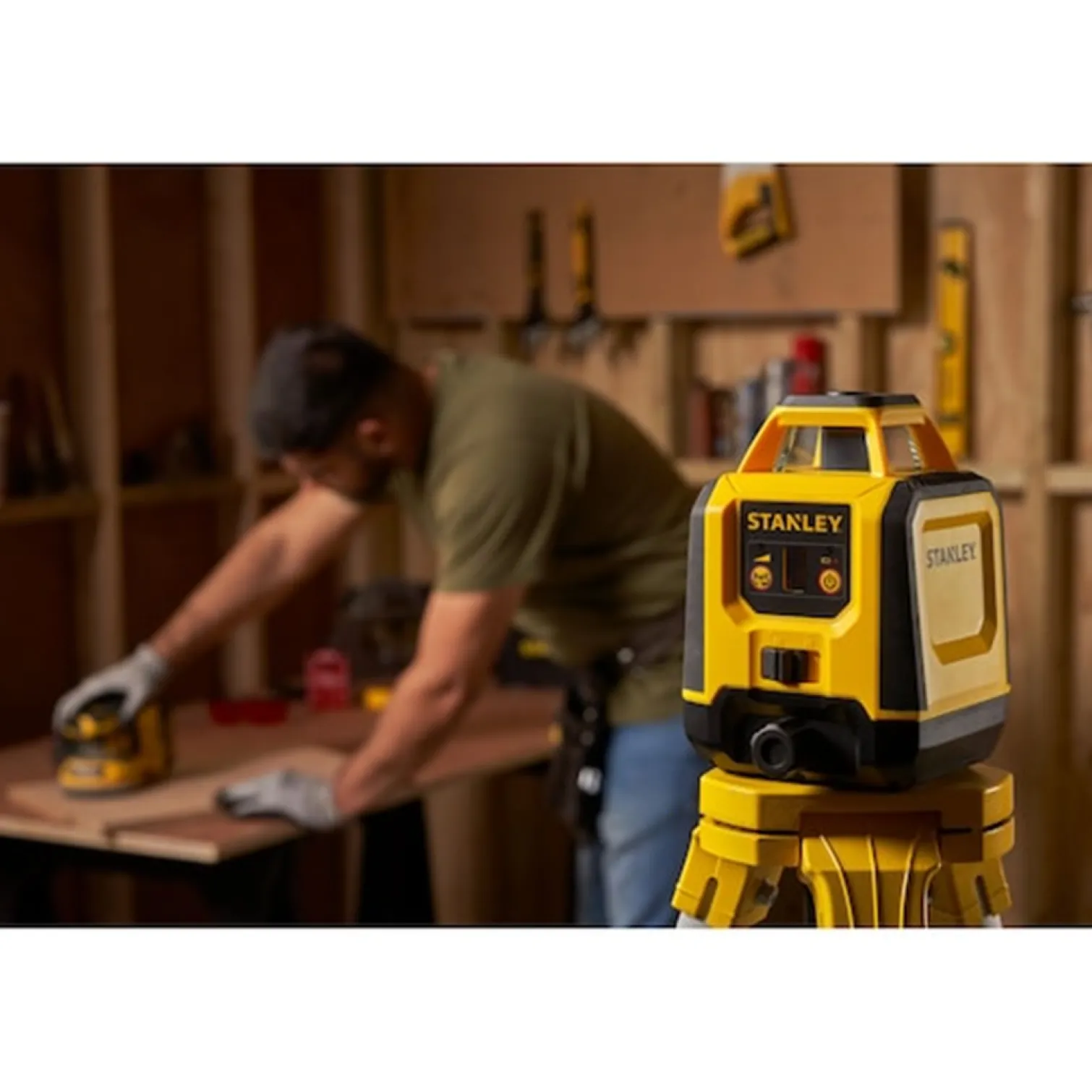 Laser rotacyjny Stanley STHT77616-0