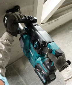 Młot udarowo-obrotowy SDS-Plus Makita XGT HR008GM203 2x4,0Ah