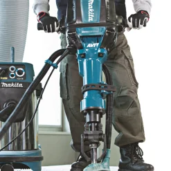 Młot wyburzeniowy Makita HM1812