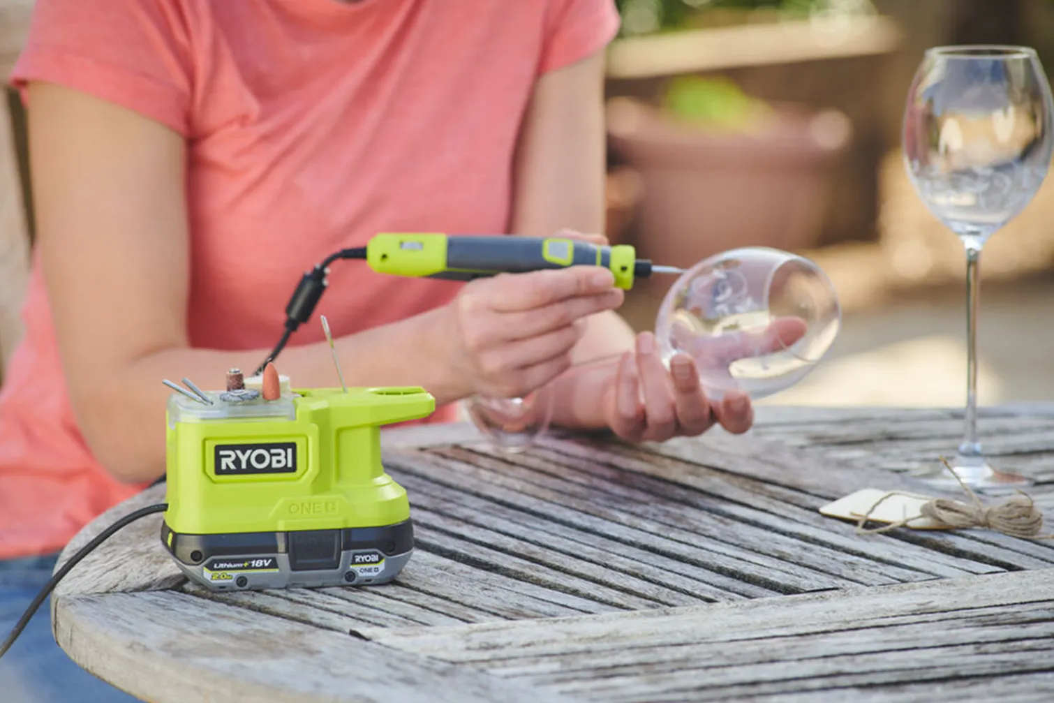 Multiszlifierka Ryobi ONE+ RRT18-0