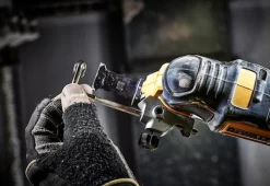 Narzędzie oscylacyjne DeWalt DCS356NT