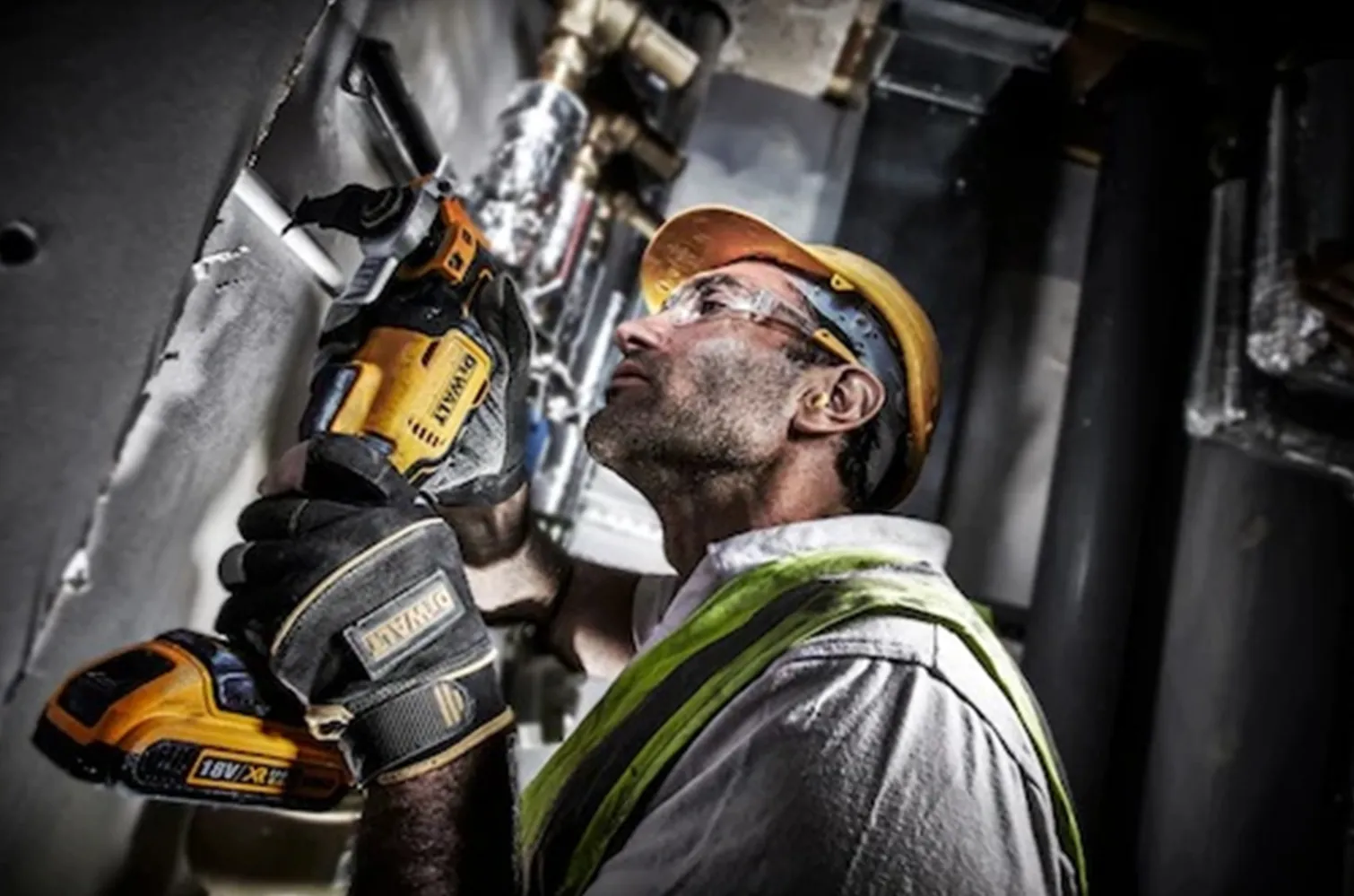 Narzędzie oscylacyjne DeWalt DCS356N