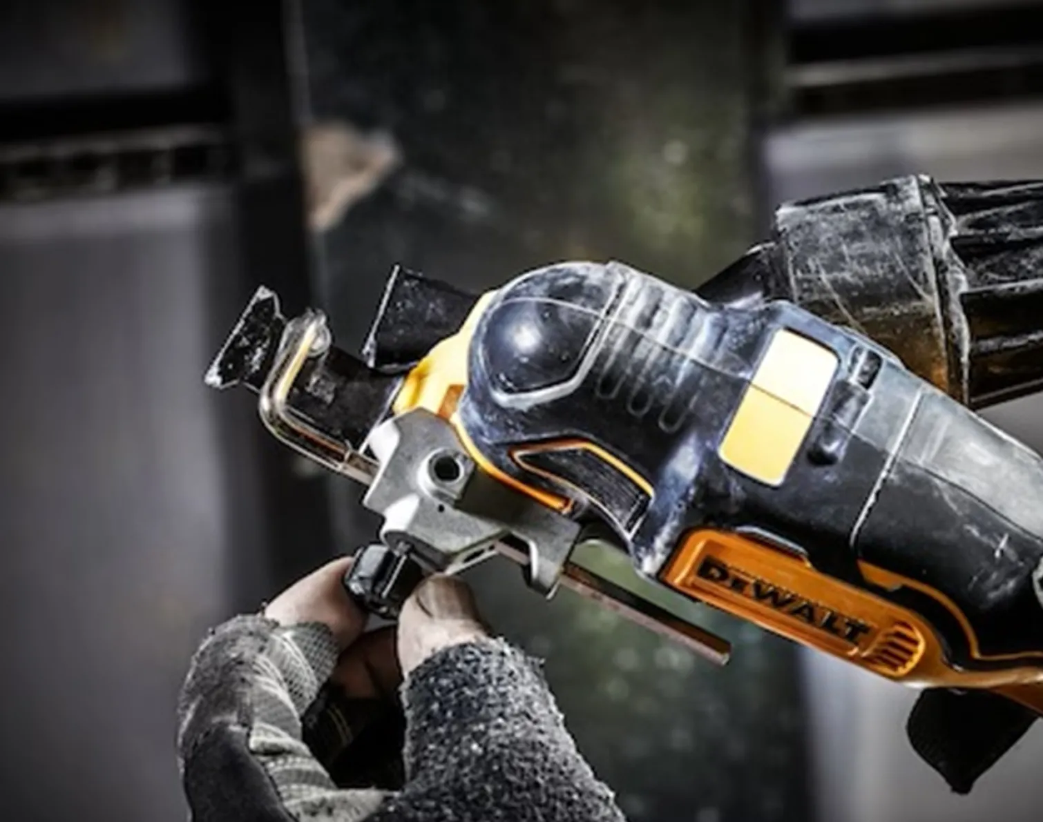 Narzędzie oscylacyjne DeWalt DCS356N