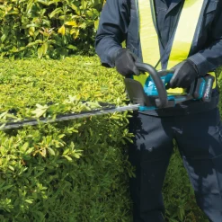 Nożyce do żywopłotów Makita XGT UH021GZ