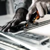 Nóż uniwersalny CarbonMax ze składanym ostrzem Fiskars 1027224
