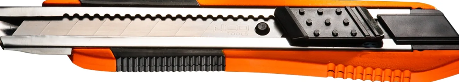 Nóż z ostrzem łamanym 18mm, gumowane wykończenie Neo 63-060