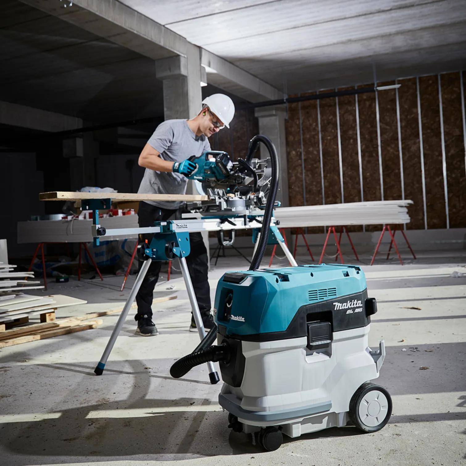 Odkurzacz Makita XGT VC007GLZ01