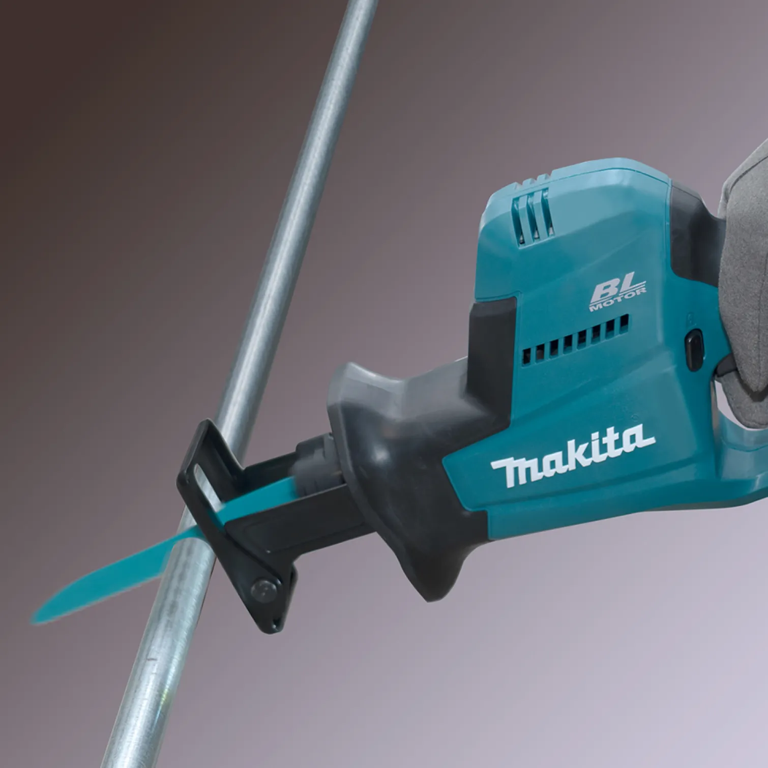 Piła szablasta Makita DJR189RTJ