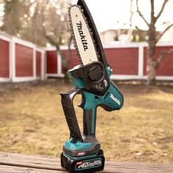 Pilarka łańcuchowa do gałęzi Makita XGT UC029GM202 1x4.0Ah