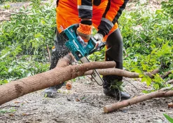 Pilarka łańcuchowa Makita XGT UC002GM102