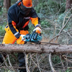 Pilarka łańcuchowa Makita XGT UC026GZ