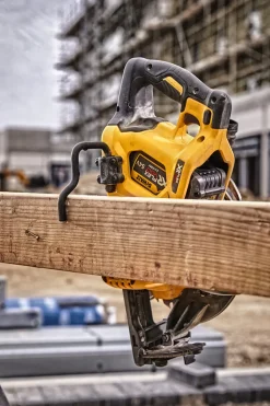 Pilarka tarczowa DeWalt FLEXVOLT DCS577N