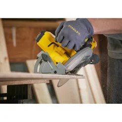 Pilarka tarczowa Stanley FatMax v20 SFMCS500B