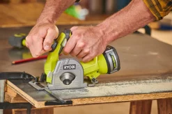 Pilarka uniwersalna Ryobi ONE+ R18MMS-0