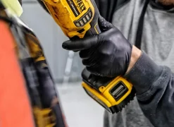 Polerka akumulatorowa DeWalt DCM848N-XJ