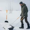 Pług śnieżny Fiskars SnowXpert