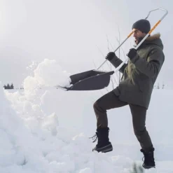 Pług śnieżny Fiskars SnowXpert