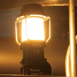 Radio z lampą Makita DMR055