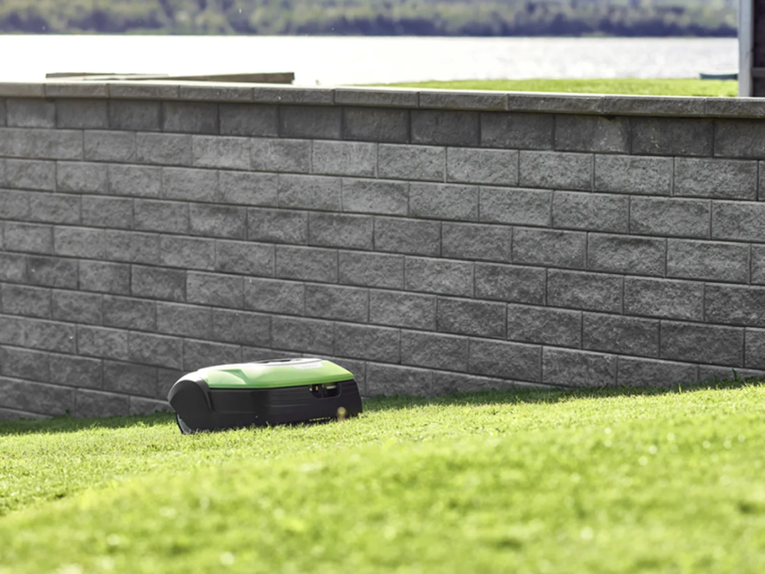 Robot koszący Greenworks OptiMow 10