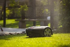 Robot koszący Greenworks OptiMow 5