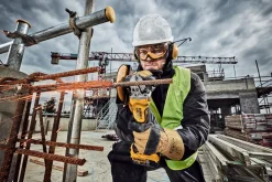 Szlifierka kątowa DeWalt DCG406NT