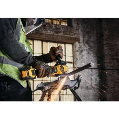 Szlifierka kątowa DeWalt DCG409VSN