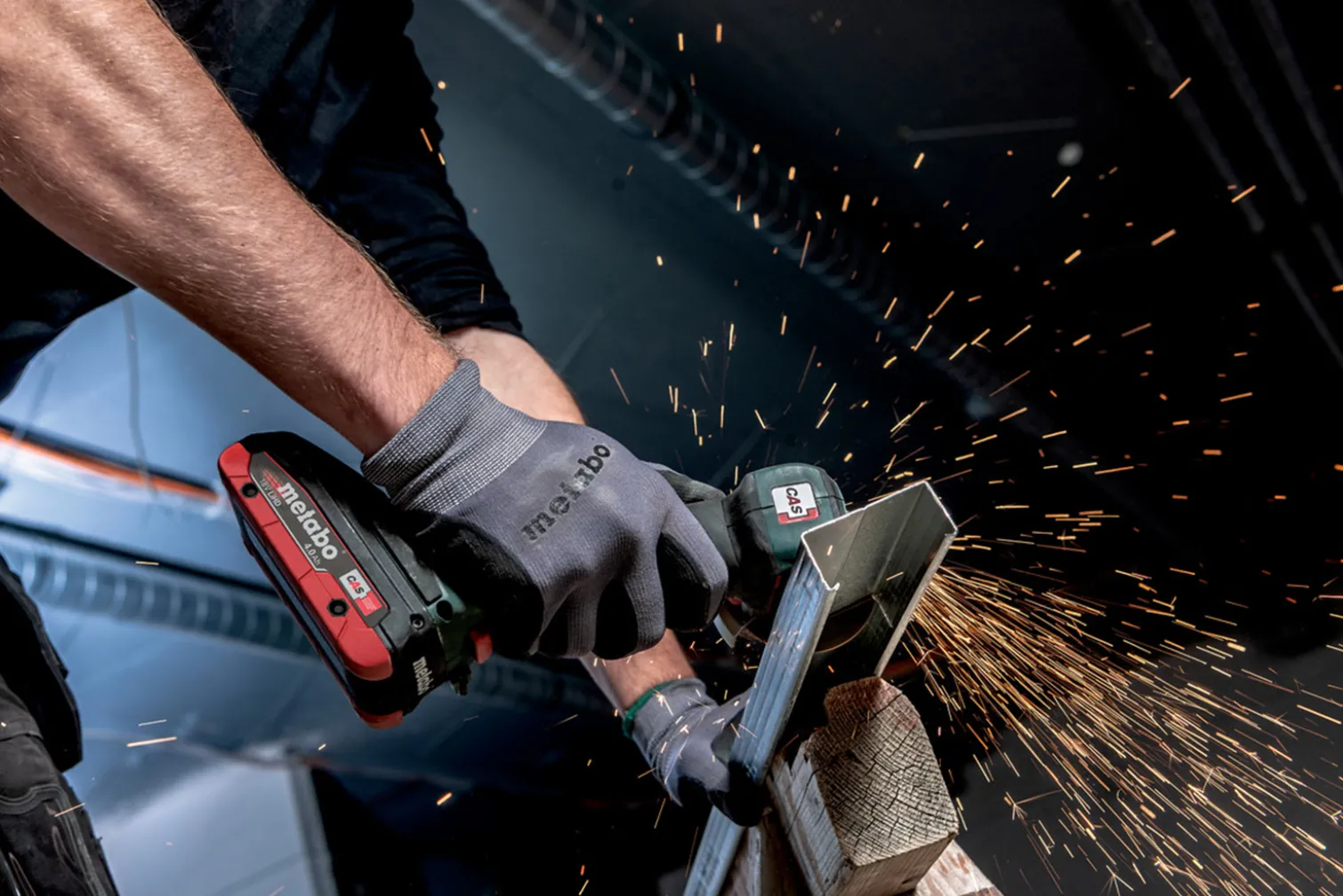 Szlifierka kątowa Metabo CC 18 LTX BL
