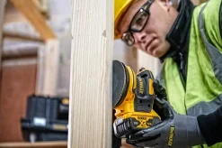Szlifierka mimośrodowa DeWalt DCW210N