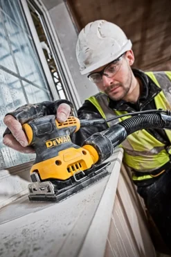 Szlifierka oscylacyjna DeWalt DWE6411
