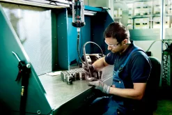 Szlifierka prosta Metabo GE 710 Plus