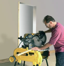 Ukośnica DeWalt D27107XPS