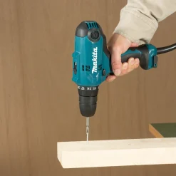 Wiertarko-wkrętarka Makita DF0300