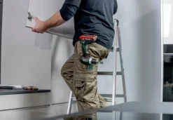 Wiertarko-wkrętarka Metabo BS 18 L BL 2x2.0Ah