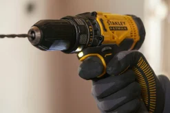 Wiertarko-wkrętarka Stanley FatMax V20 SFMCD700D2A 2x2.0Ah