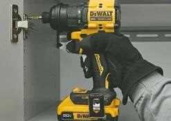 Wiertarko-wkrętarka z wymiennymi uchwytami DeWalt DCD803NT