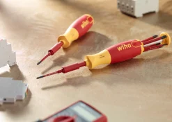 Wkrętak z magazynkiem bitów LiftUp electric 6szt. Wiha WH-41234