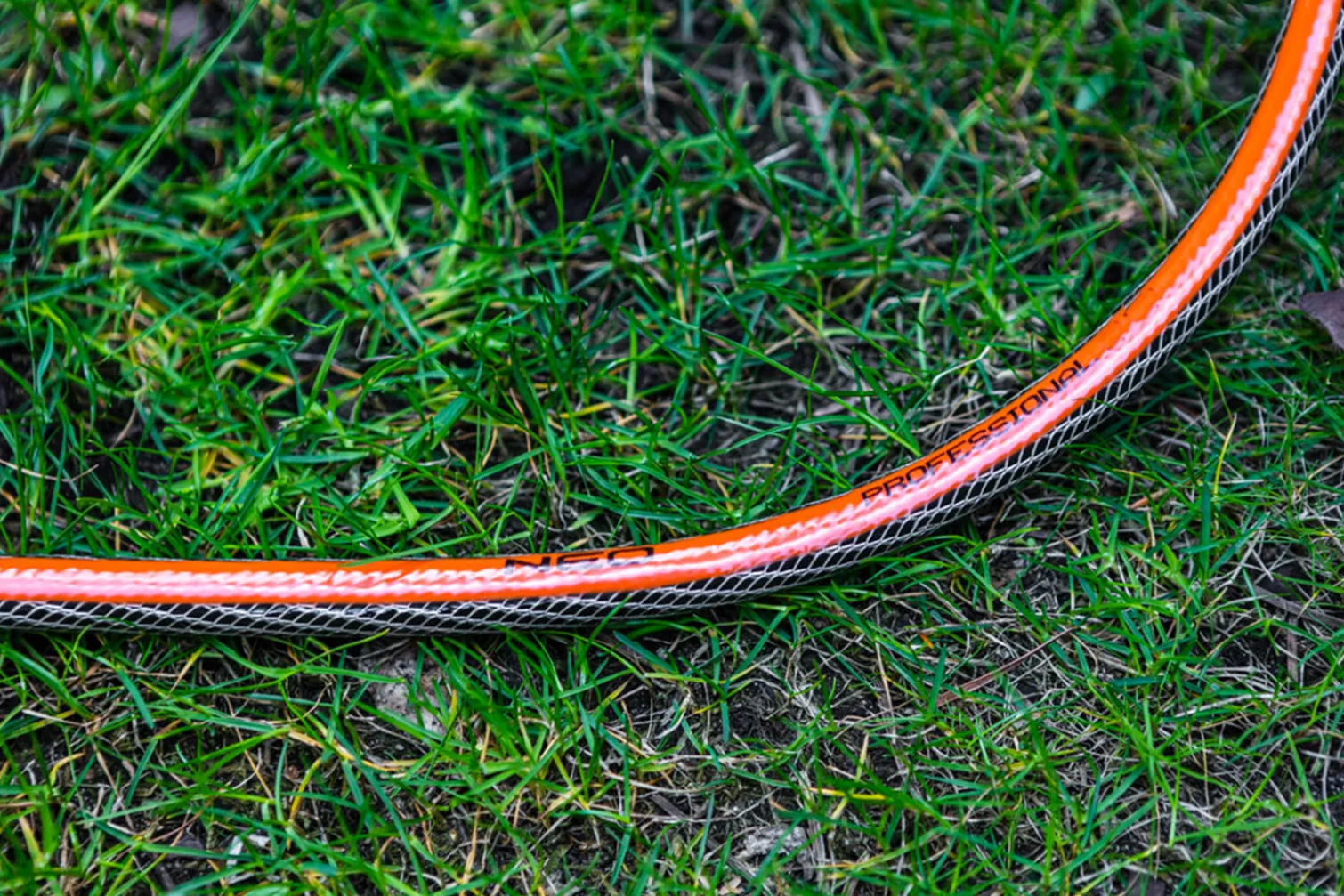 Wąż ogrodowy 1/2" 50m Neo PROFESSIONAL 15-842